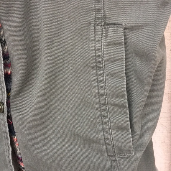 BKE gimmicks beaded lace back utility boho vest - Picture 7 of 10